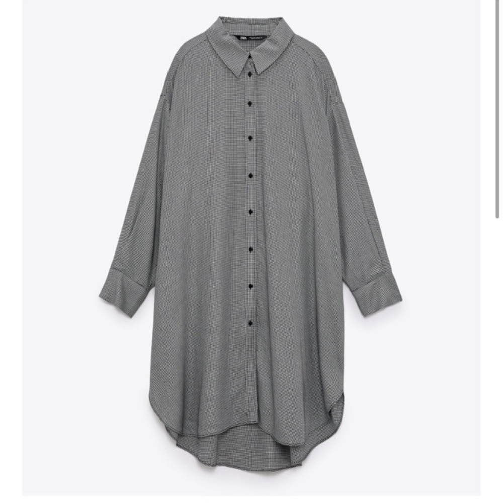 Beautiful houndstooth button up